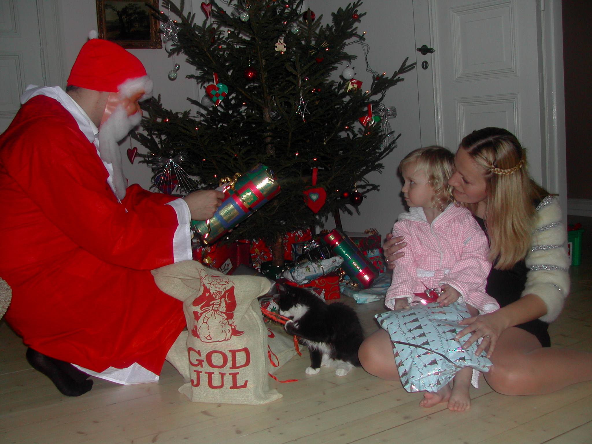 Did Father Christmas give you anything nice for Christmas? LITTLE